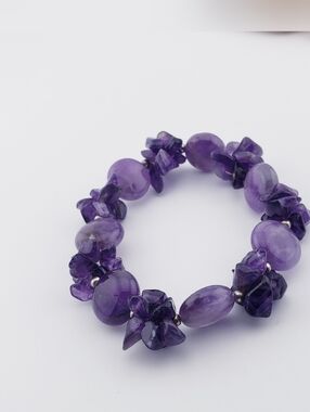 Purple Amethyst Bead and Chip Cluster Stretch Bracelet